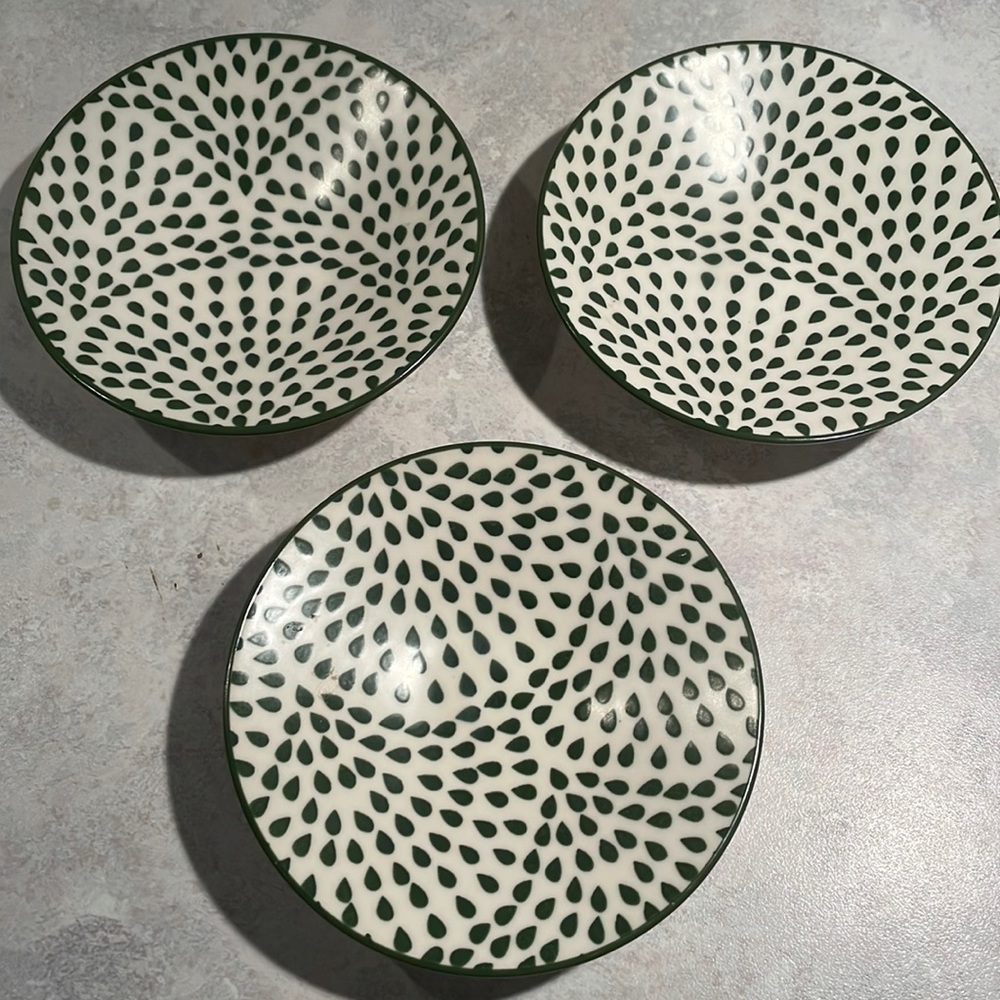 Crofton ceramic dishes
